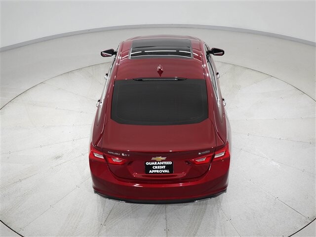 2017 Chevrolet Malibu in Cincinnati, OH 45251-2402 - 2013213 5