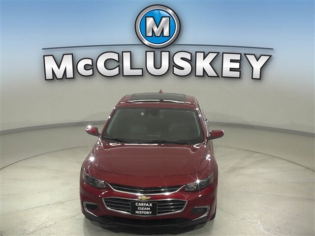2017 Chevrolet Malibu in Cincinnati, OH 45251-2402 - 2013213 9