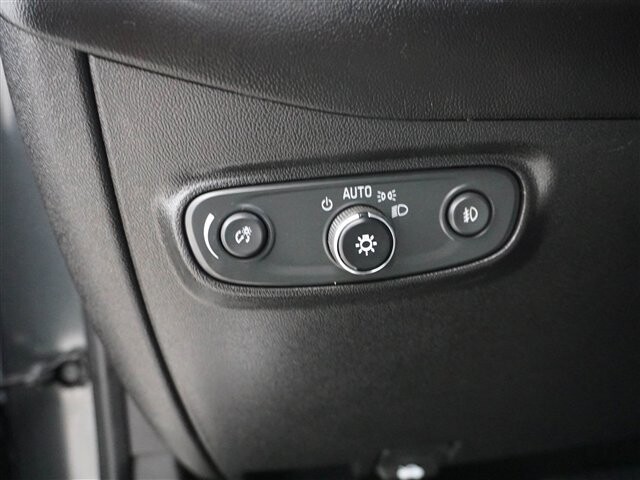 2019 Chevrolet Equinox in Cincinnati, OH 45251-2402 - 2016424 41