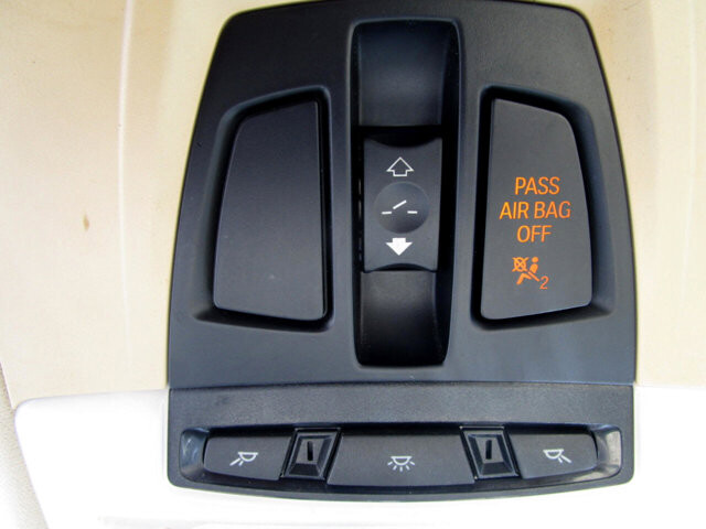 2013 BMW 328i in Tampa, FL 33604-6914 - 2017437 66