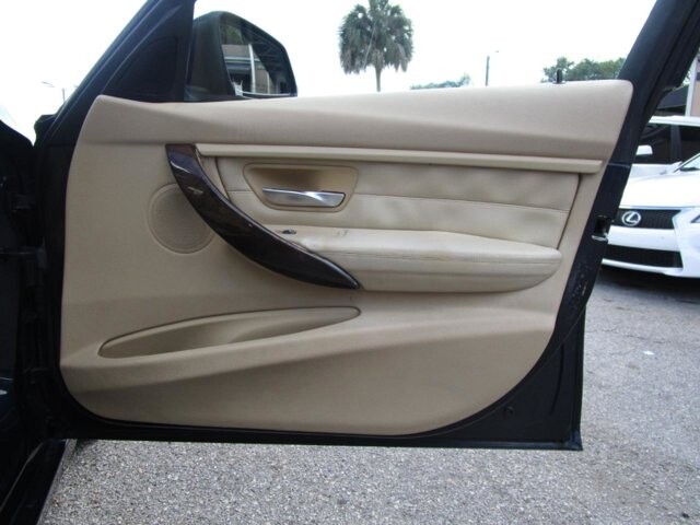 2013 BMW 328i in Tampa, FL 33604-6914 - 2017437 15
