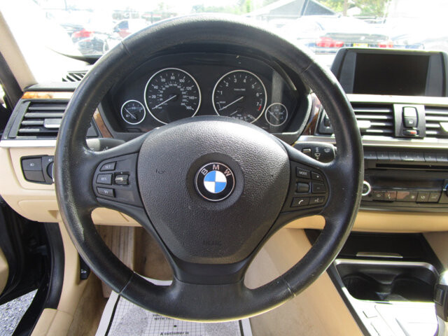 2013 BMW 328i in Tampa, FL 33604-6914 - 2017437 4