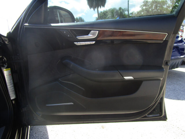 2013 Audi A8 in Tampa, FL 33604-6914 - 2017919 19