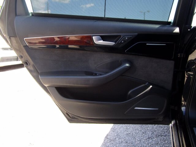 2013 Audi A8 in Tampa, FL 33604-6914 - 2017919 78