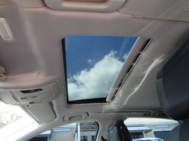 2013 Audi A8 in Tampa, FL 33604-6914 - 2017919 17