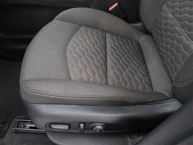 2018 Chevrolet Equinox in Cincinnati, OH 45251-2402 - 2020645 32