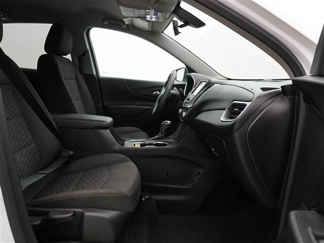 2018 Chevrolet Equinox in Cincinnati, OH 45251-2402 - 2020645 16