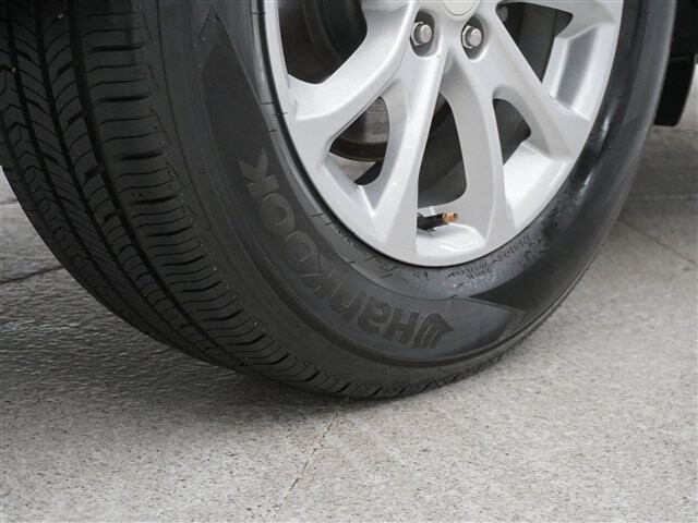 2018 Chevrolet Equinox in Cincinnati, OH 45251-2402 - 2020645 46