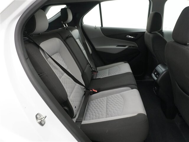 2018 Chevrolet Equinox in Cincinnati, OH 45251-2402 - 2023755 18