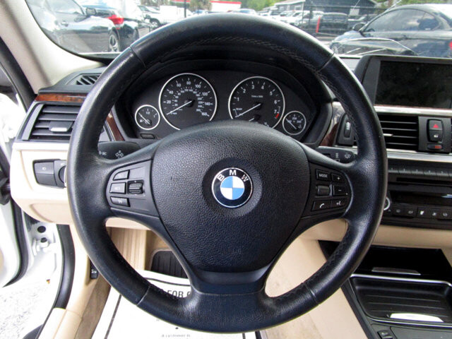 2014 BMW 320i in Tampa, FL 33604-6914 - 2024126 4