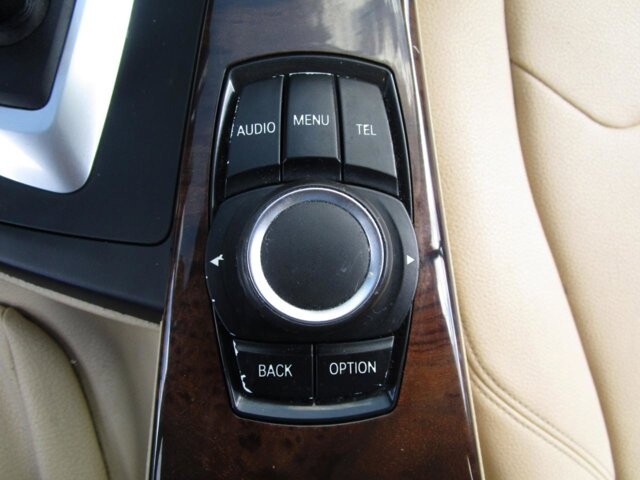 2014 BMW 320i in Tampa, FL 33604-6914 - 2024126 5