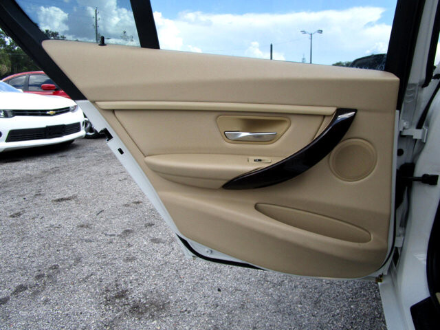 2014 BMW 320i in Tampa, FL 33604-6914 - 2024126 16