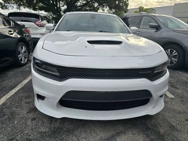 2016 Dodge Charger in Pompano Beach, FL 33064 - 2025066 3