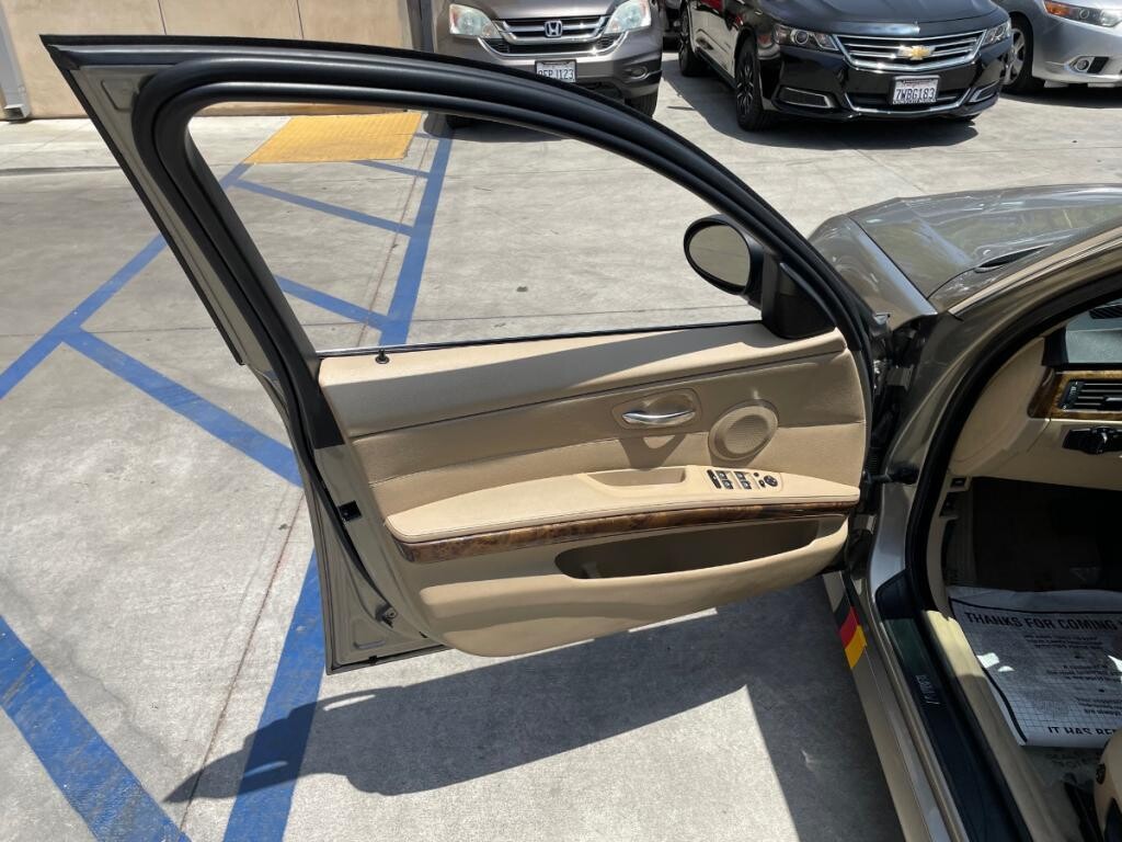 2007 BMW 335i in Pasadena, CA 91107 - 2025073 47