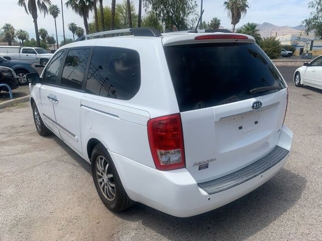 2011 Kia Sedona in Tucson, AZ 85712-4825 - 2028682 3