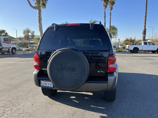 2004 Jeep Liberty in COSTA MESA, CA 92626 - 2030306 29
