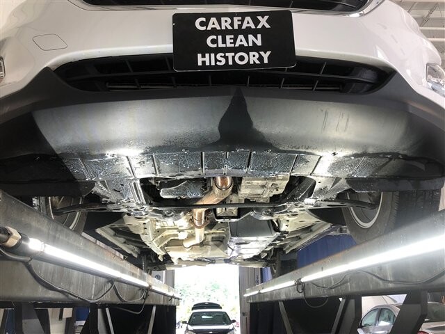 2018 Chevrolet Equinox in Cincinnati, OH 45251-2402 - 2033008 4