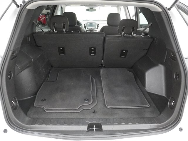 2018 Chevrolet Equinox in Cincinnati, OH 45251-2402 - 2033008 42