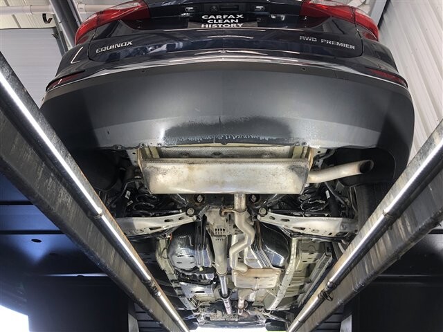 2019 Chevrolet Equinox in Cincinnati, OH 45251-2402 - 2033009 10