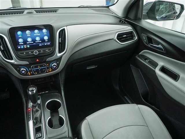 2019 Chevrolet Equinox in Cincinnati, OH 45251-2402 - 2033009 24