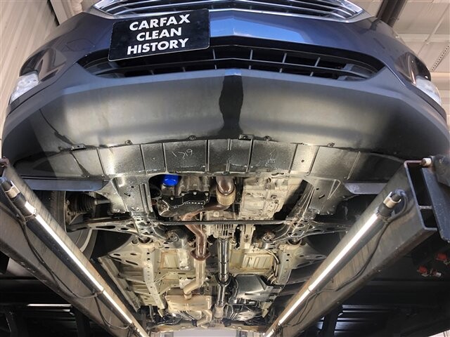 2019 Chevrolet Equinox in Cincinnati, OH 45251-2402 - 2033009 4