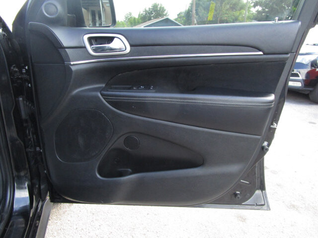 2013 Jeep Grand Cherokee in Tampa, FL 33604-6914 - 2033905 22