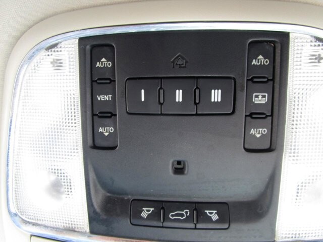 2013 Jeep Grand Cherokee in Tampa, FL 33604-6914 - 2033905 17