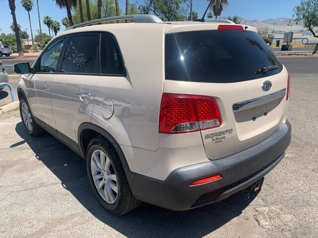 2011 Kia Sorento in Tucson, AZ 85712-4825 - 2034399 3