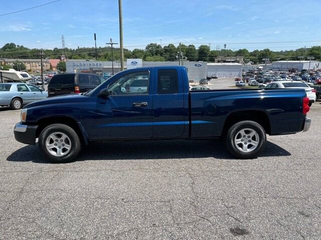 2005 Dodge Dakota in Hickory, NC 28602-5144 - 2035307 15