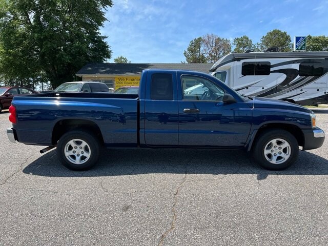 2005 Dodge Dakota in Hickory, NC 28602-5144 - 2035307 19