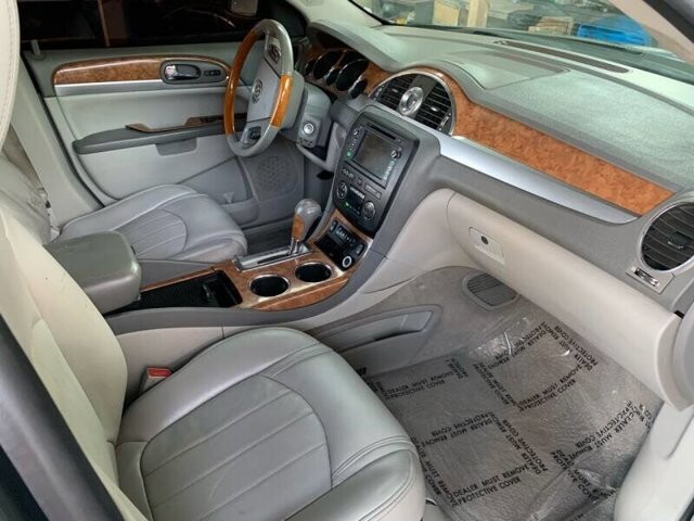 2011 Buick Enclave in COSTA MESA, CA 92626 - 2037201 15