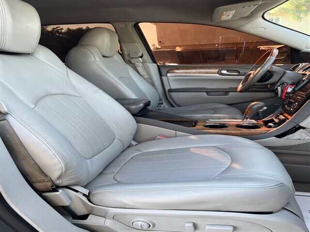 2011 Buick Enclave in COSTA MESA, CA 92626 - 2037201 4
