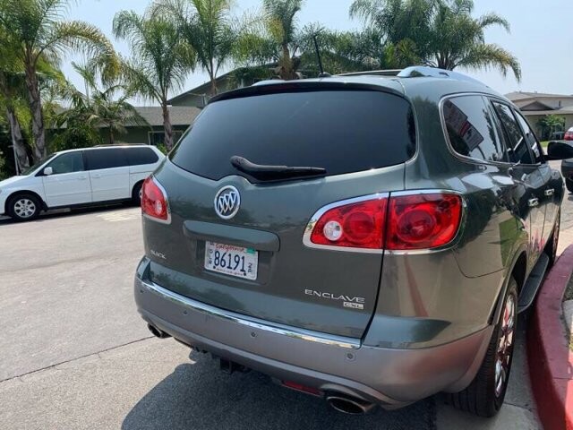 2011 Buick Enclave in COSTA MESA, CA 92626 - 2037201 20