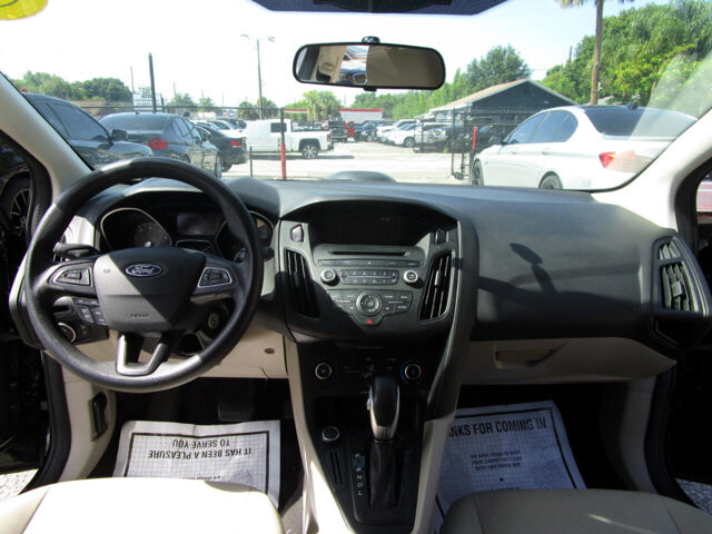 2017 Ford Focus in Tampa, FL 33604-6914 - 2039458 90