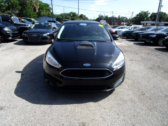 2017 Ford Focus in Tampa, FL 33604-6914 - 2039458 115