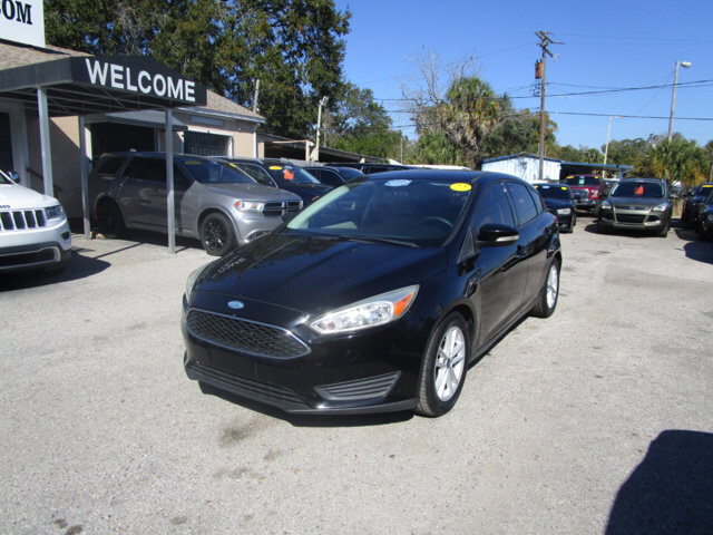 2017 Ford Focus in Tampa, FL 33604-6914 - 2039458 2