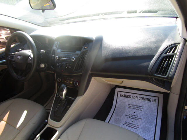 2017 Ford Focus in Tampa, FL 33604-6914 - 2039458 11