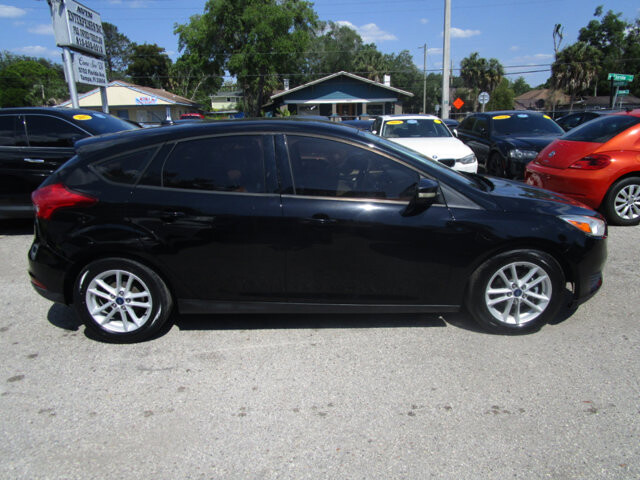 2017 Ford Focus in Tampa, FL 33604-6914 - 2039458 56