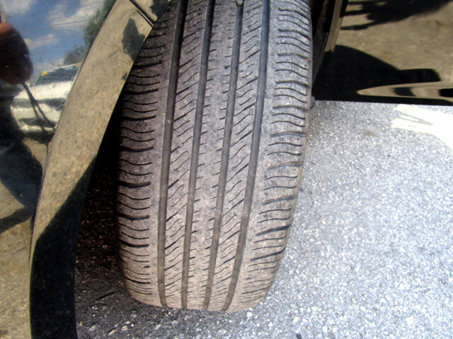 2017 Ford Focus in Tampa, FL 33604-6914 - 2039458 77