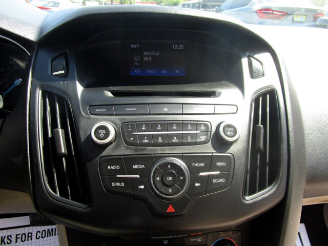 2017 Ford Focus in Tampa, FL 33604-6914 - 2039458 63