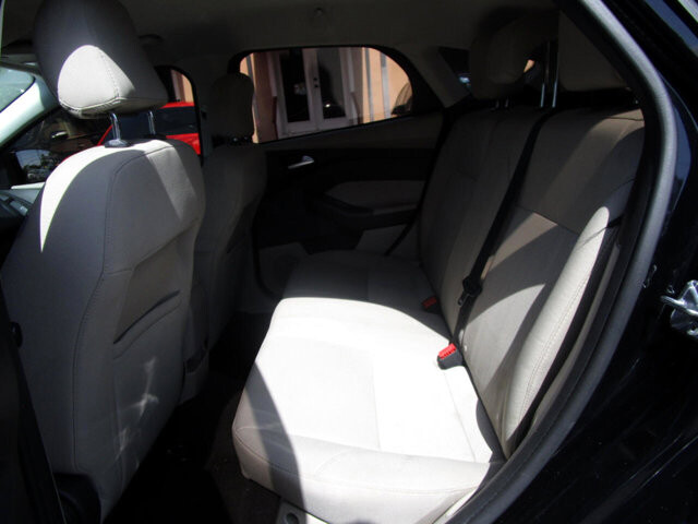 2017 Ford Focus in Tampa, FL 33604-6914 - 2039458 95