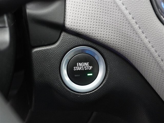 2020 Chevrolet Equinox in Cincinnati, OH 45251-2402 - 2039478 46