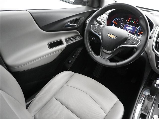 2020 Chevrolet Equinox in Cincinnati, OH 45251-2402 - 2039478 12
