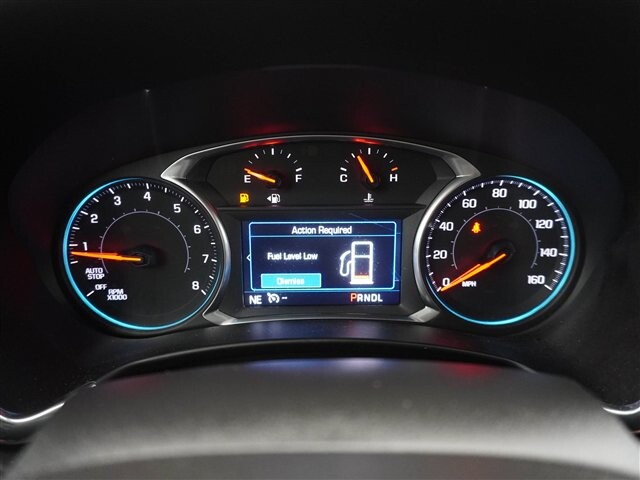 2019 Chevrolet Equinox in Cincinnati, OH 45251-2402 - 2041743 44