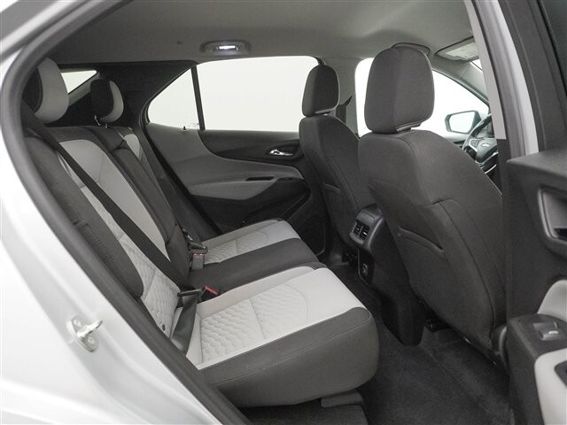 2019 Chevrolet Equinox in Cincinnati, OH 45251-2402 - 2041743 18