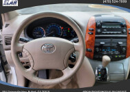 2006 Toyota Sienna in Buford, GA 30518 - 2042209 92