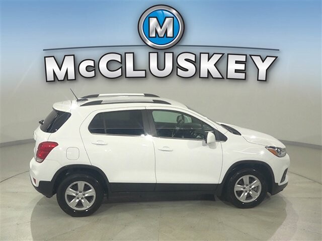 2018 Chevrolet Trax in Cincinnati, OH 45251-2402 - 2042661 17