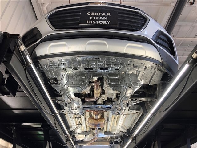 2018 Chevrolet Trax in Cincinnati, OH 45251-2402 - 2042661 4