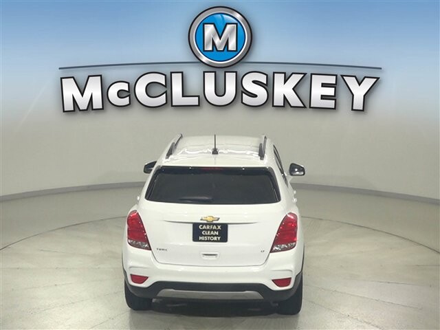 2018 Chevrolet Trax in Cincinnati, OH 45251-2402 - 2042661 11
