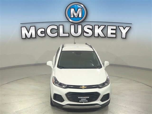 2018 Chevrolet Trax in Cincinnati, OH 45251-2402 - 2042661 9